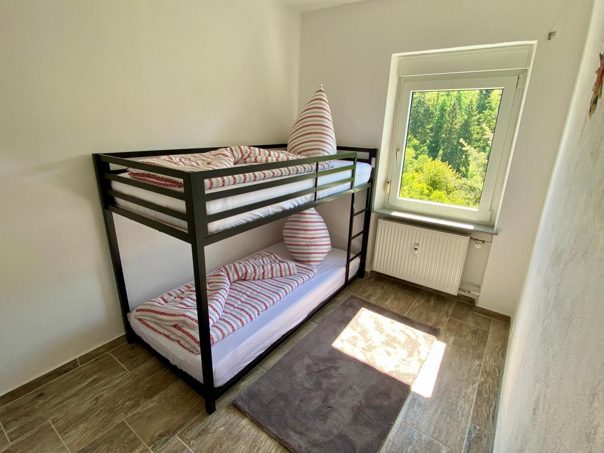 Ferienwohnung Ernzerhof Идар-Оберщайн Екстериор снимка